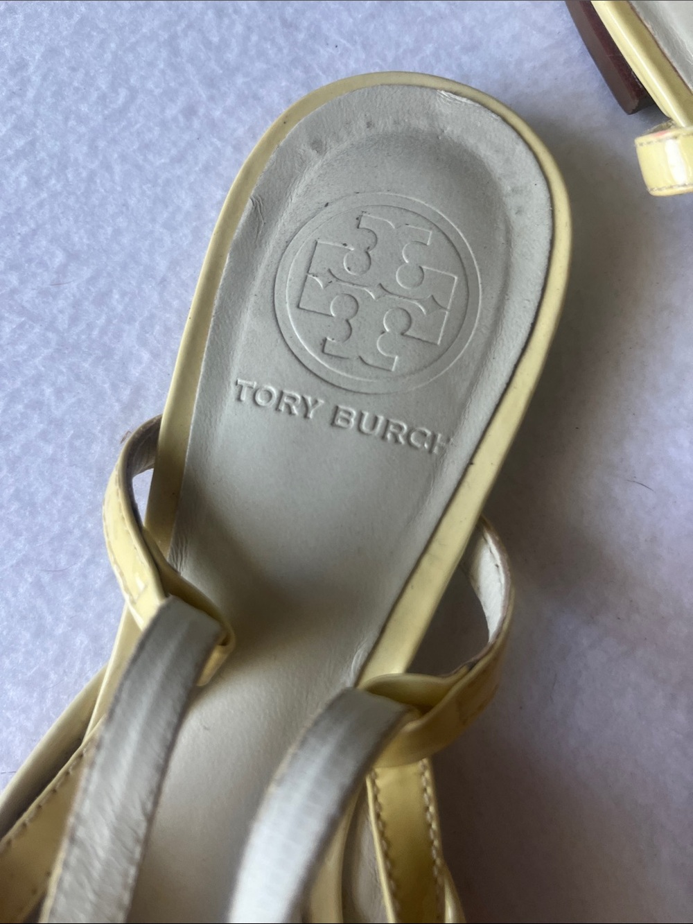 Tory Burch Randy Slingback Flat in Raffia & Yellow - Picture 2 of 8
